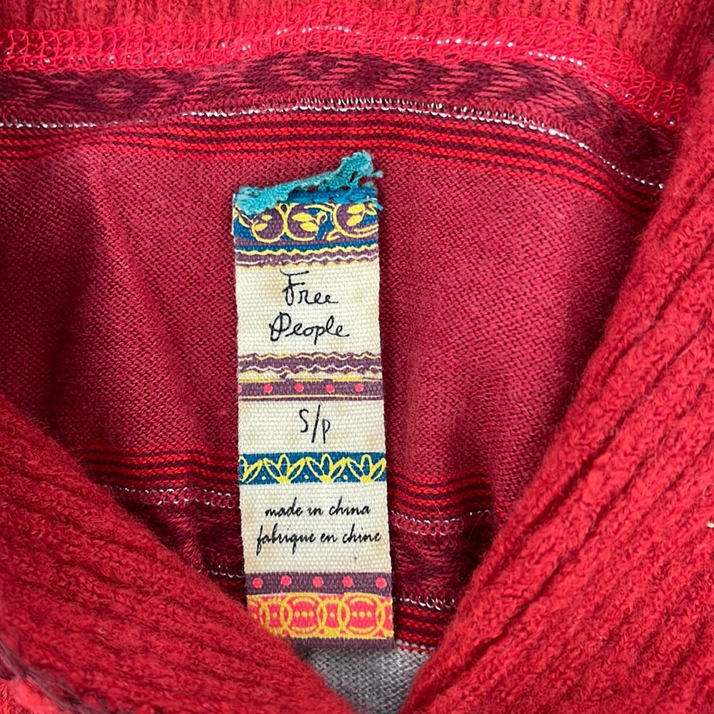 Free People long sleeve t-shirt. - Picture 5 of 15